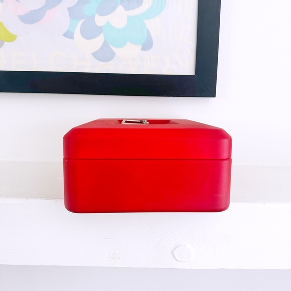 Rare Supreme Red White Box Logo Tool Box Lockbox with Lock & Keys - Picture 3 of 8